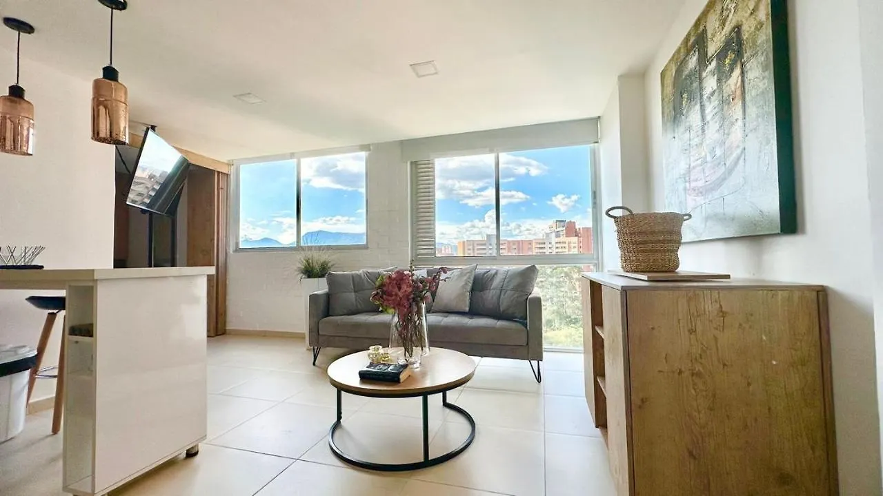 Cozy Apto In Poblado Medellin Colombia