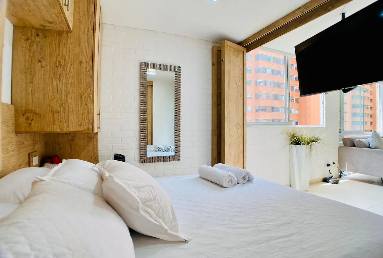Cozy Apto In Poblado Medellin 0*,  Colombia